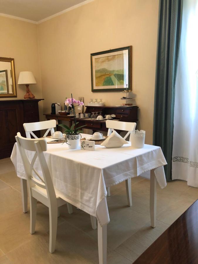 לינה וארוחת בוקר צ'יביטאנובה מארקה A Casa Di Tati מראה חיצוני תמונה