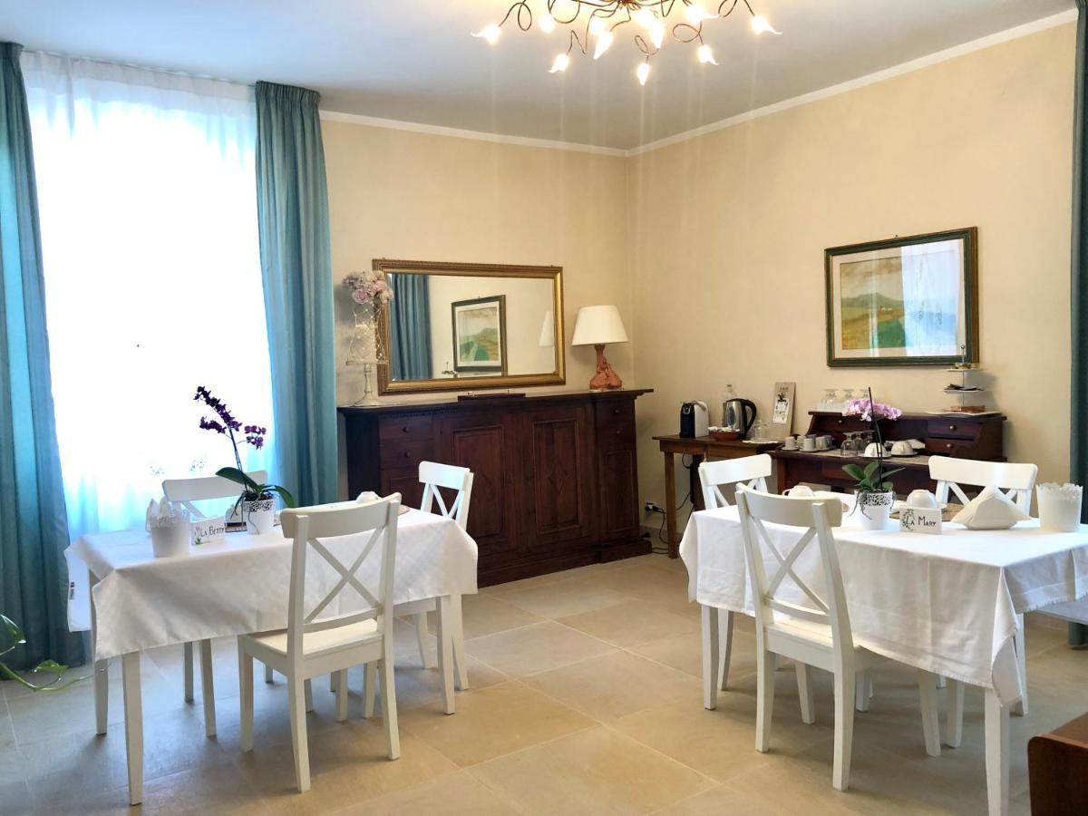 לינה וארוחת בוקר צ'יביטאנובה מארקה A Casa Di Tati מראה חיצוני תמונה